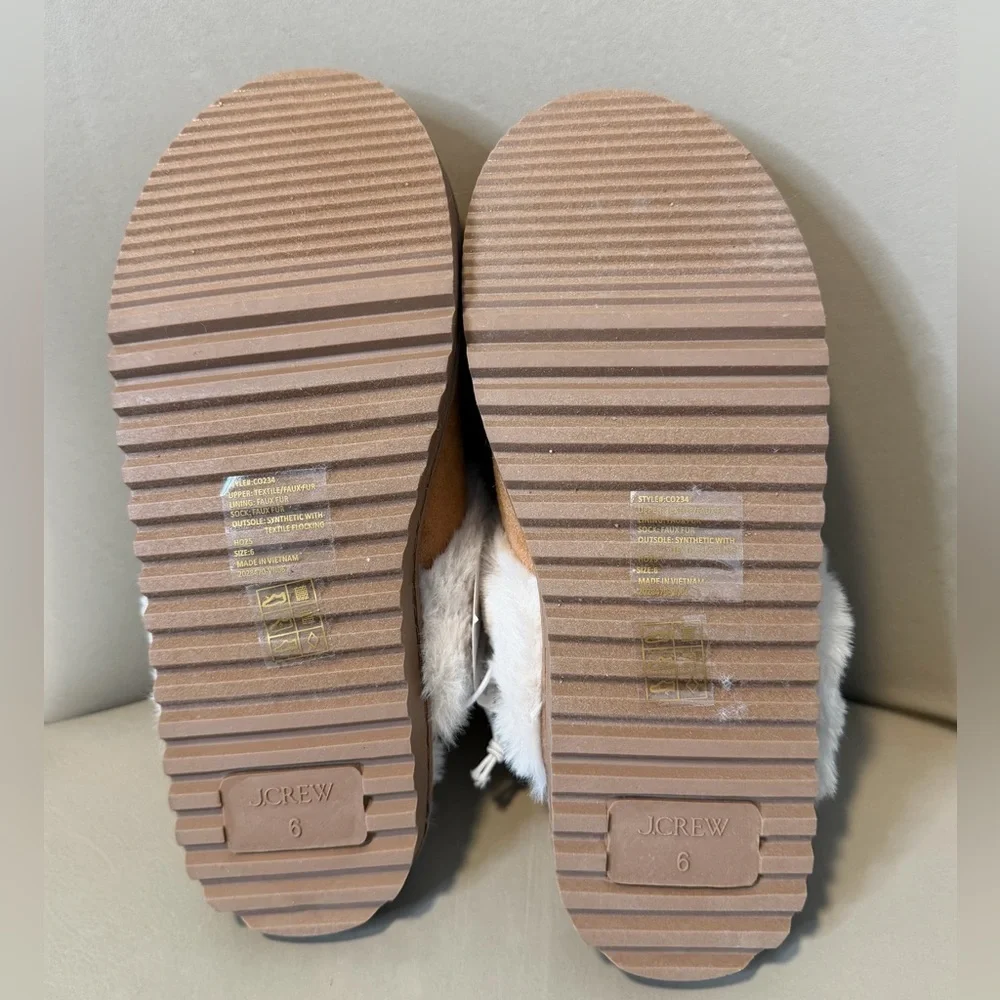 New with Tags! J. Crew Sueded Scuff Slippers in Desert Khaki. Size 6.